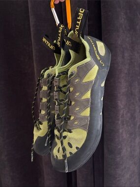 La Sportiva Tarantulace Climbing Shoes Men US 6.5 Lime Green Grey Rock EUC